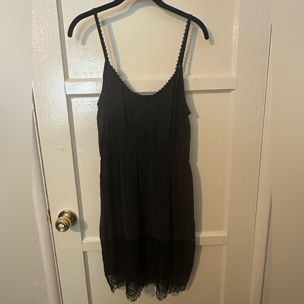Twelfth Street by Cynthia Vincent Black Mini Dress Soft Silk Lace LBD